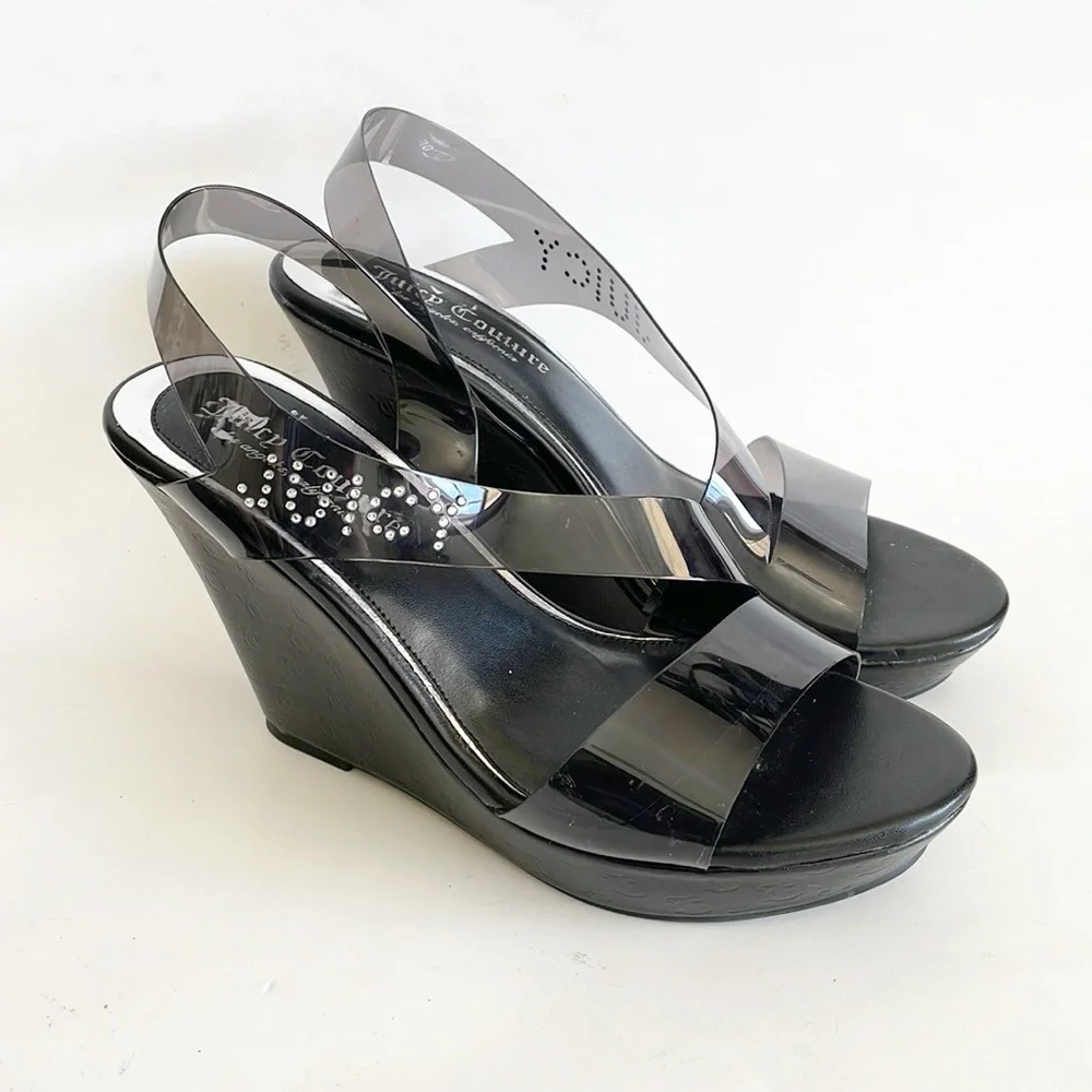 Juicy Couture Carefully Black Clear Strappy Y2K Wedge Sandals size 9